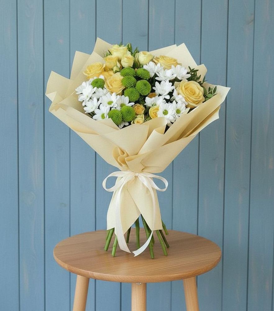 Букет цветов из: Хризантемы и Розы в Горьковском